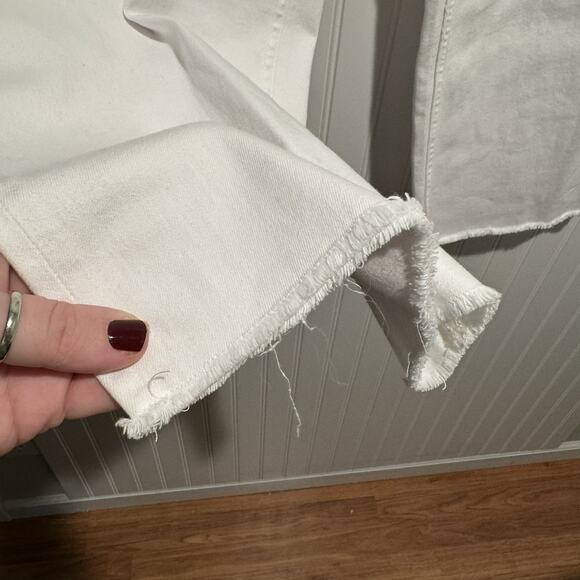 Vineyard Vines White High Rise Wide Leg Jeans Button Fly Size 28 - Picture 3 of 7